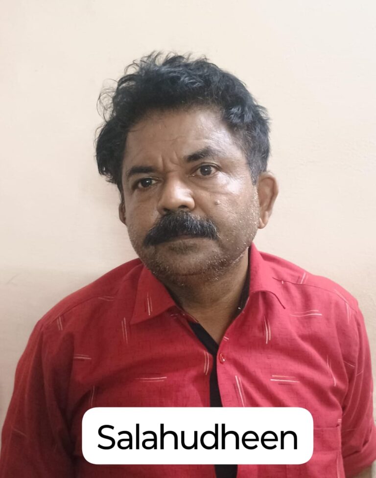 റയിൽവേ സ്റ്റേഷൻ പരിസരത്ത് നിന്ന് ഇരുചക്ര വാഹന മോഷണം പ്രതികൾ പിടിയിൽ.