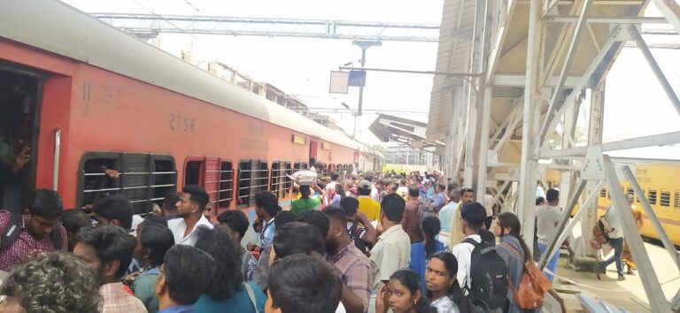 “എക്സ്പ്രസിന്റെ സമയക്രമം”