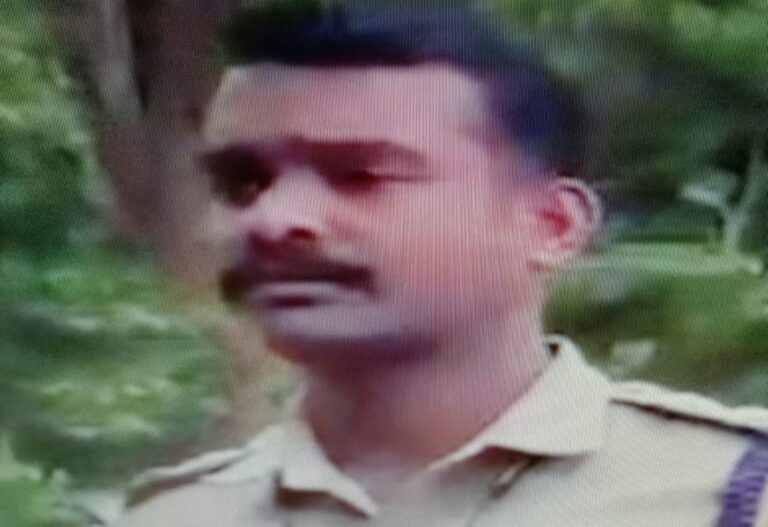 കൈക്കൂലി വാങ്ങവെസാബുവിൻ്റെ കണ്ടുപിടുത്തം വിജിലൻസ് പോലീസ് കണ്ടെടുത്തു .