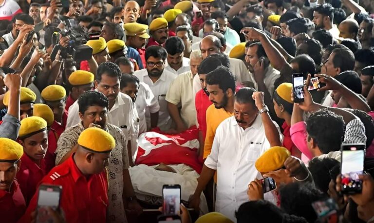സഹനത്തിന്റെ മഹാസാഗരം താണ്ടിയ സമരനായകൻ പുഷ്പന്  വിപ്ലവകേരളം വിടനൽകി.