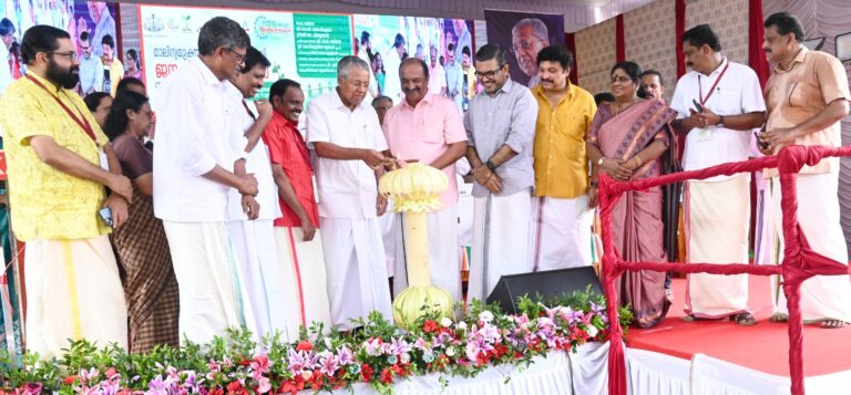 സംസ്ഥാനം മാലിന്യമുക്തമാക്കാൻ ജനകീയ പങ്കാളിത്തമുള്ള ഇടപെടൽ അനിവാര്യം: മുഖ്യമന്ത്രി
