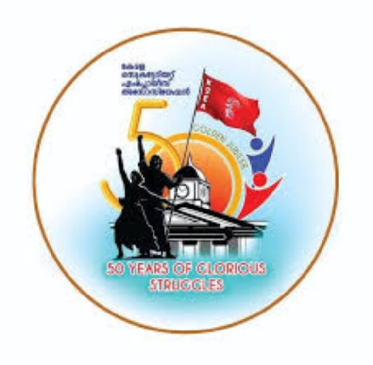ഫയലിൽ താനായിട്ട് ഇനി തീരുമാനമെടുക്കേണ്ടന്ന് തീരുമാനിക്കുന്ന രസികന്മാരും രസികത്തികളും സെക്രട്ടറിയേറ്റിലുണ്ട്.മുഖ്യമന്ത്രി പിണറായി വിജയൻ.
