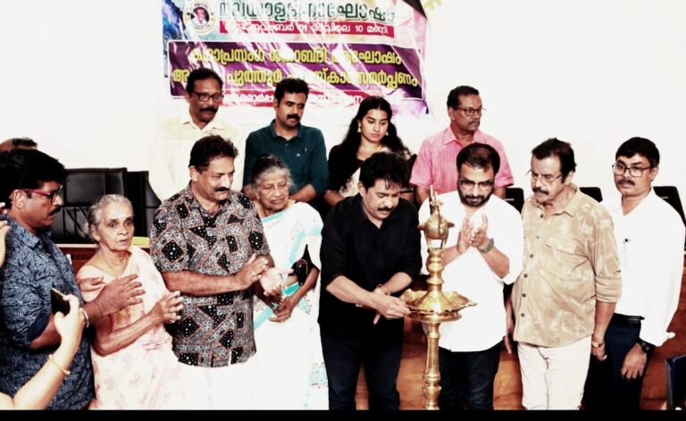 സാംസ്കാരിക നവോത്ഥാനത്തിൽ കഥാപ്രസംഗകലയുടെ പങ്ക് ചരിത്രപരം. _ പ്രേംകുമാർ.