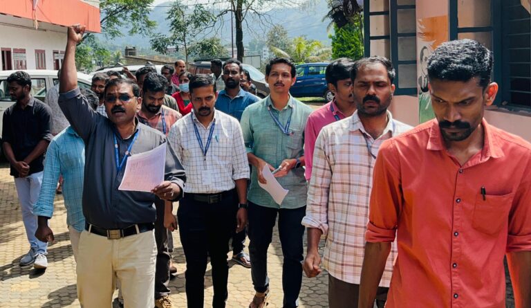 ട്രെയിനികളുടെ പരിശീലനസമയത്തിന് ആനുപാതികമായി ഡ്യൂട്ടിസമയം ക്രമീകരിക്കണം : ഐ ടി ഐ അധ്യാപകർ.