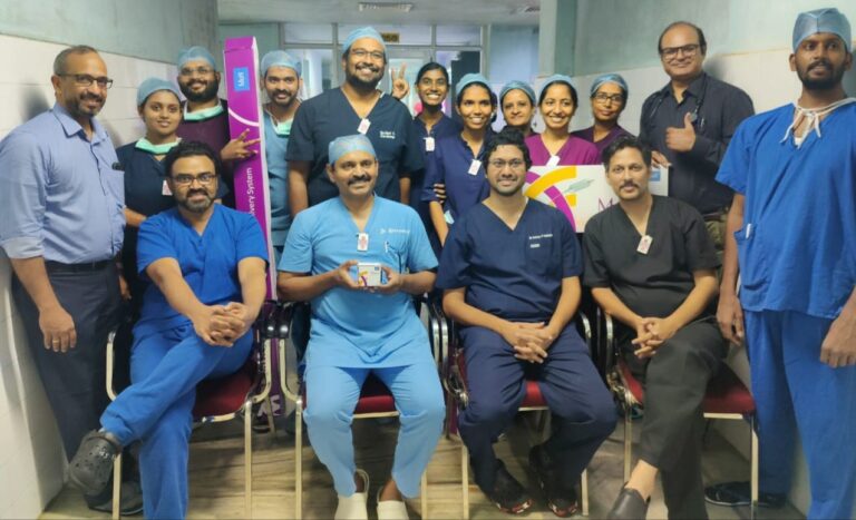 ഹൃദയം തുറക്കാതെ വാല്‍വ് മാറ്റിവച്ച് തൃശൂര്‍ മെഡിക്കല്‍ കോളേജ്,എഴുപത്തിനാല് വയസുകാരിയെ ജീവിതത്തിലേക്ക് തിരികെയെത്തിച്ചു.