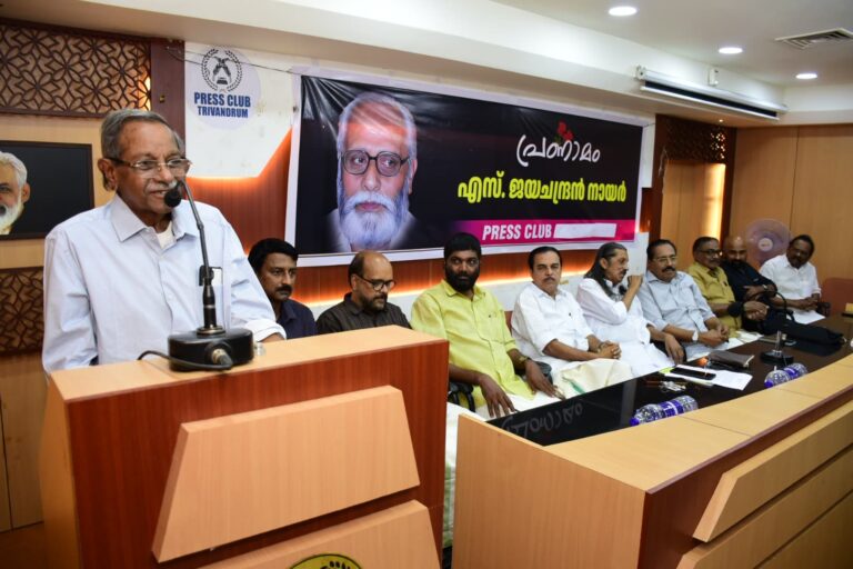 തന്നെ സംവിധായകനാക്കിയത് ജയചന്ദ്രൻ നായരെന്ന് ഷാജി എൻ.കരുൺ.