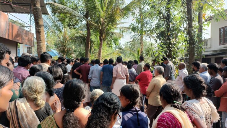 കിച്ചു ഇനി പലരിലൂടെയും ജീവിക്കും. ശരീരം മണ്ണിനോടൊപ്പം അലിഞ്ഞുചേർന്നു..