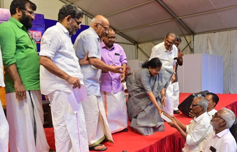 ചരിത്രം യഥാർത്ഥത്തിൽ വർത്തമാന കാലത്തിൻ്റെ ഒരു ഊർജ്ജമാണെന്ന് സി പി ഐ എം സംസ്ഥാന സെക്രട്ടറി എം.വി.ഗോവിന്ദൻ മാസ്റ്റർ.