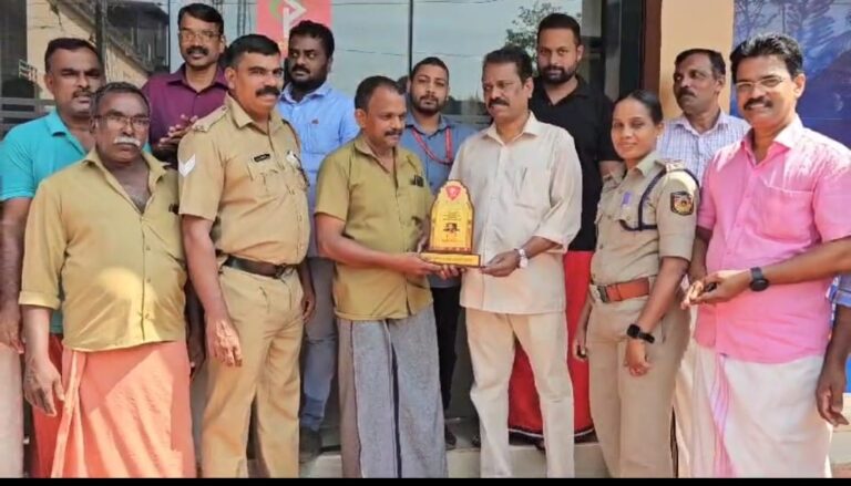 മോറാഴ കൂളിച്ചാലിലെ കെ വി  മനോജ് കുമാറിനെ തേടി അഭിനന്ദന പ്രവാഹം.