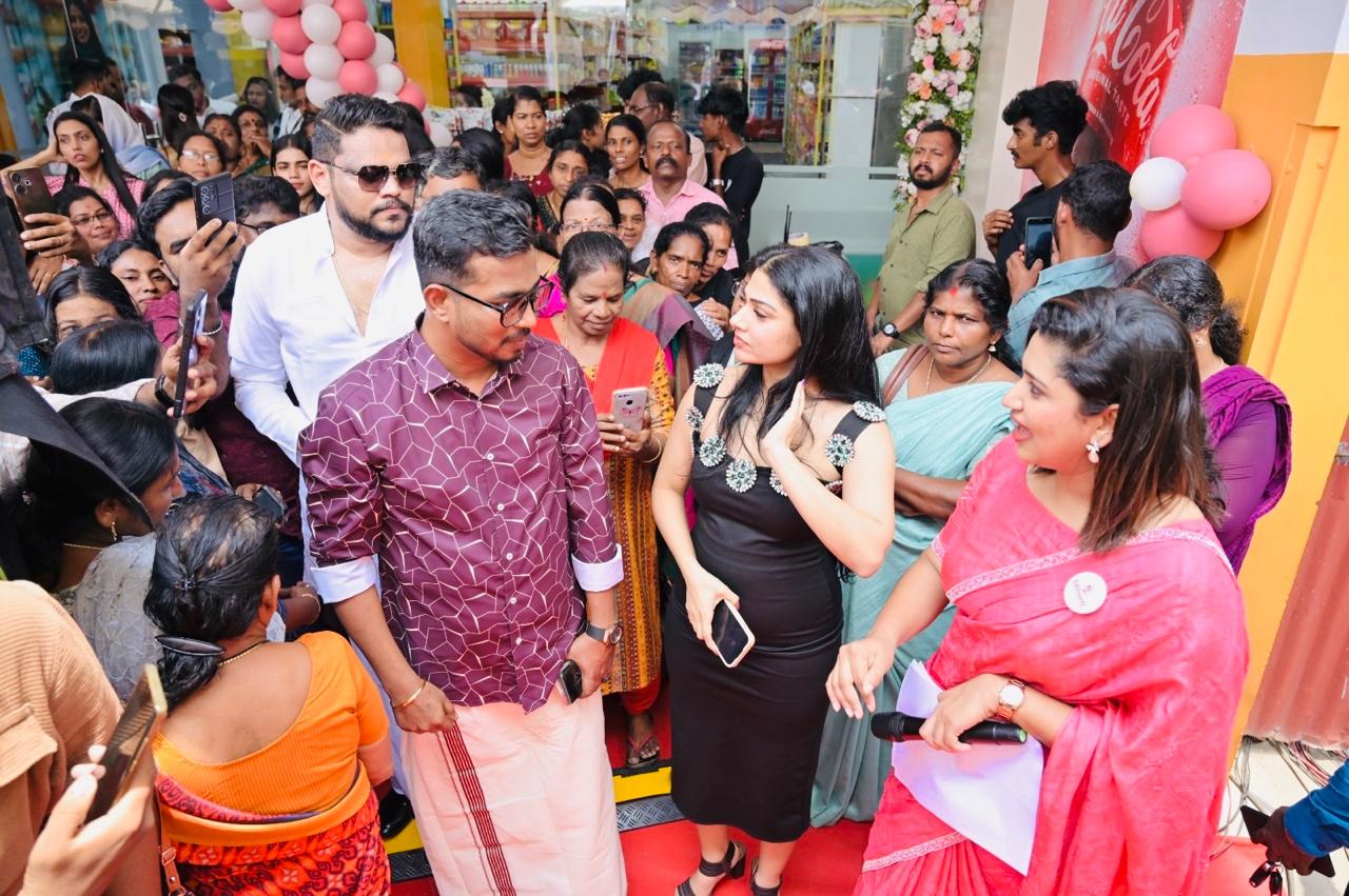 കാപ്ര ഡെയ്ലി ഇ കൊമേഴ്സ് സ്റ്റോര്‍ കൊച്ചിയിലും ആരംഭിച്ചു.