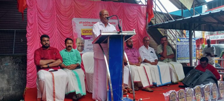 തോട്ടം തൊഴിലാളി സദസ് സംഘടിപ്പിച്ചു.