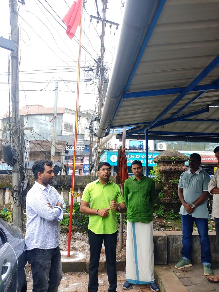 സ്ഥാപക ദിനത്തിൽ അശരണർക്ക് കൈത്താങ്ങായി
