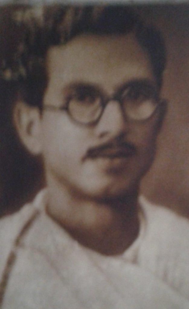 പ്രമുഖ സോഷ്യലിസ്റ്റ് കണ്ണoതോടത്ത് ജനാർദ്ദനൻ നായർ സ്മാരക വായനശാല ഗ്രന്ഥശാല യാഥാർത്ഥ്യമാകണം.